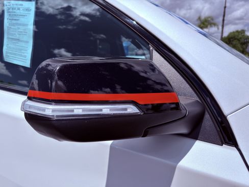 Used 2022 Chevrolet Traverse Premier w/ Redline Edition image 50