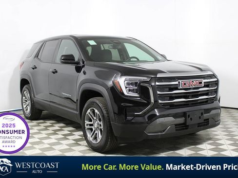 Used 2025 GMC Terrain Elevation image 1