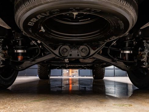 Used 2026 Cadillac Escalade ESV Sport w/ LPO, ONYX Package image 16