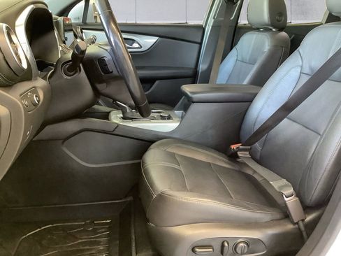 Used 2019 Chevrolet Blazer LT w/ Sun and Wheels Package image 7