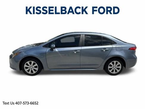 Used 2022 Toyota Corolla LE FWD image 7