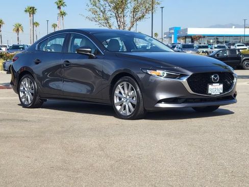 Certified 2026 MAZDA MAZDA3 2.5 S Sedan w/ Preferred Pkg FWD image 34