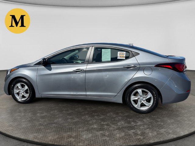 Used 2015 Hyundai Elantra SE FWD image 2