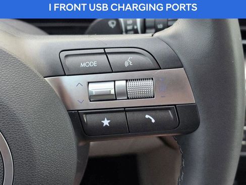 Certified 2025 Hyundai Kona SEL AWD/4WD image 30