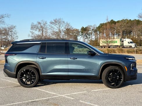 New 2026 Chevrolet Traverse LT w/ Driver Confidence Package image 25