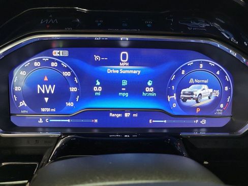 Certified 2024 Chevrolet Silverado 1500 LT Trail Boss image 11