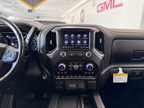 Used 2021 GMC Sierra 1500 AT4 w/ AT4 Value Package AWD/4WD image 19