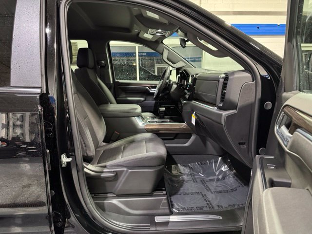New 2026 Chevrolet Silverado 1500 RST w/ Convenience Package II AWD/4WD image 14