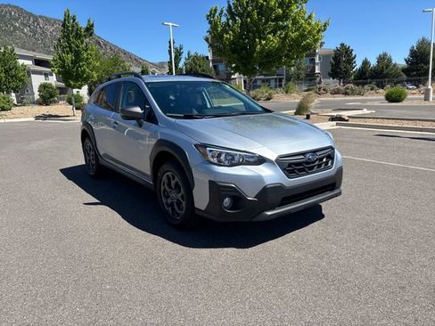 Used 2021 Subaru Crosstrek 2.5i Sport w/ Moonroof Package AWD/4WD image 2