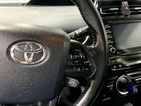 Used 2021 Toyota Prius Prime LE FWD image 25