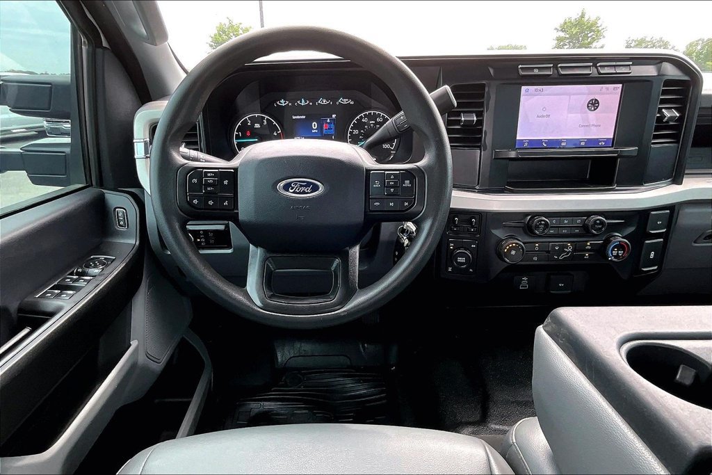 Used 2024 Ford F250 XL w/ FX4 Off-Road Package AWD/4WD image 11