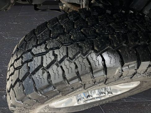 Used 2024 Ford F250 XLT image 36