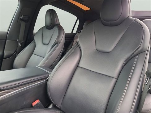 Used 2022 Tesla Model X Plaid image 24