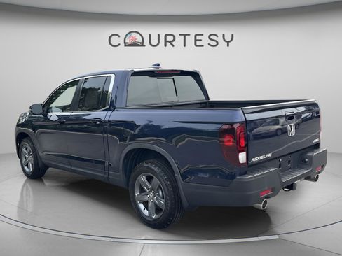 Certified 2023 Honda Ridgeline RTL image 5