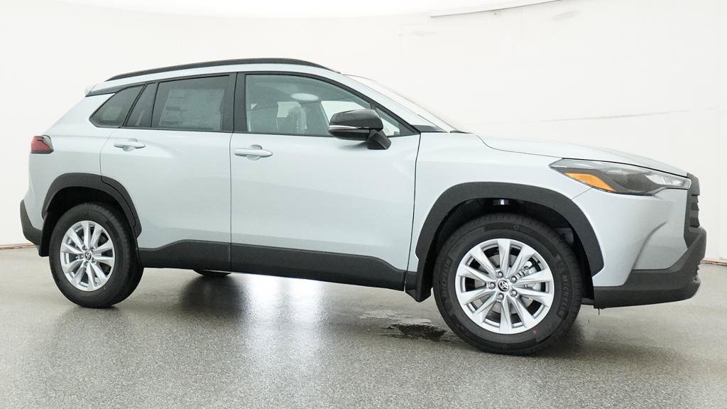 New 2026 Toyota Corolla Cross LE FWD image 31