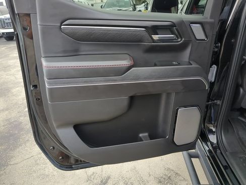 Used 2024 GMC Sierra 1500 AT4X AWD/4WD image 29
