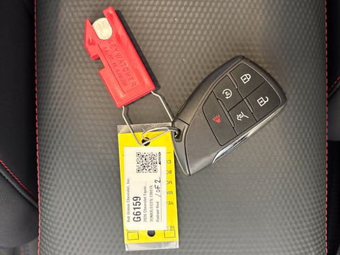 Used 2026 Chevrolet Equinox RS w/ Convenience Package III FWD image 23