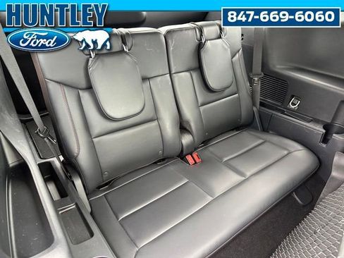 Used 2025 Ford Explorer ST-Line w/ Premium Package AWD/4WD image 11