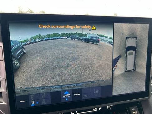 Used 2024 Toyota Sequoia Platinum AWD/4WD image 16