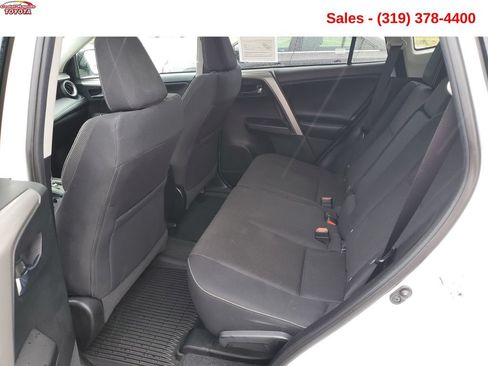 Used 2018 Toyota RAV4 XLE w/ Plus Extra Value Package AWD/4WD image 12