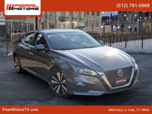 Used 2022 Nissan Altima 2.5 SV FWD image 1
