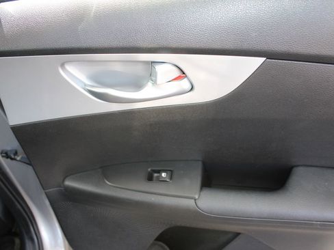 Used 2023 Kia Forte LXS w/ LXS Technology Package FWD image 50