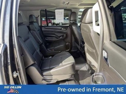 Used 2018 GMC Yukon XL SLT w/ Premium Edition AWD/4WD image 11