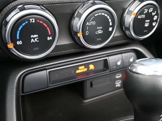 Used 2024 MAZDA MX-5 Miata Grand Touring RWD image 14