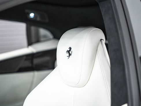Used 2025 Ferrari Purosangue AWD/4WD image 22
