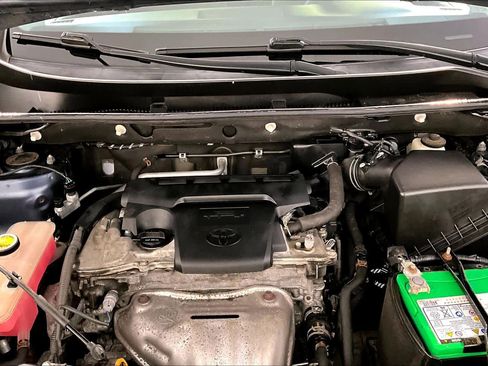 Used 2014 Toyota RAV4 LE image 29