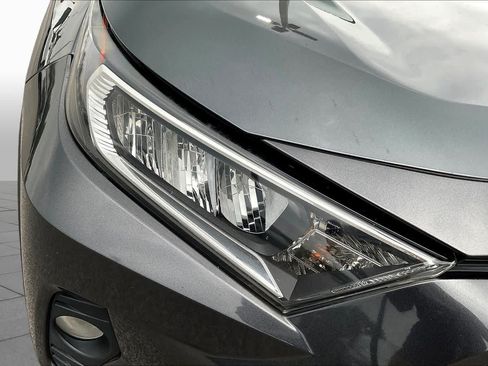 Used 2021 Toyota RAV4 XLE FWD image 26