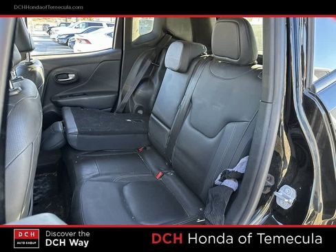 Used 2019 Jeep Renegade Limited image 18