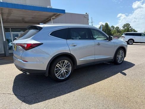 Used 2022 Acura MDX SH-AWD w/ Advance Package image 5