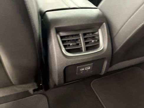 Used 2021 Chevrolet Blazer LT AWD/4WD image 19
