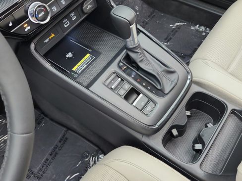 Used 2024 Honda CR-V EX-L image 11