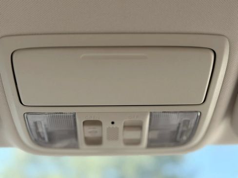 Used 2013 Honda CR-V EX-L image 29