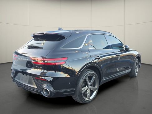 Used 2025 Genesis GV70 3.5T Sport w/ Sport Advanced Package image 5