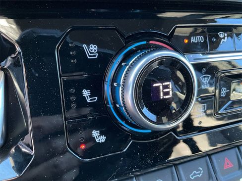 Used 2025 GMC Sierra 1500 AT4X image 22