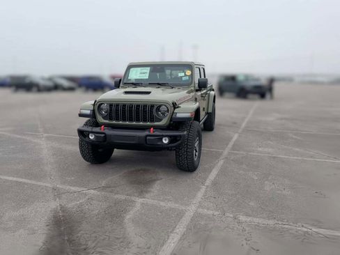 New 2026 Jeep Gladiator Mojave image 3