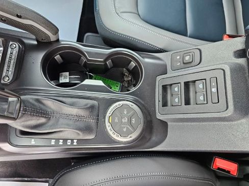 Used 2024 Ford Bronco Outer Banks w/ Sasquatch Package image 6