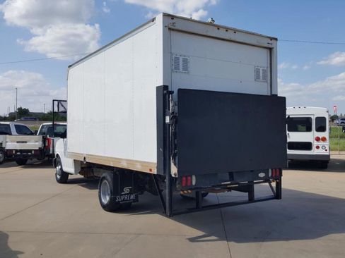 Used 2019 Chevrolet Express 3500 G3500 159 image 9