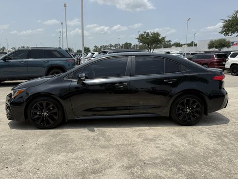 Used 2021 Toyota Corolla SE FWD image 8