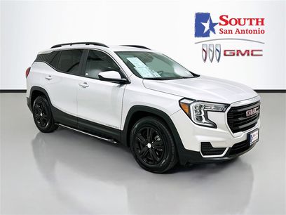 Used 2022 GMC Terrain SLE w/ Driver Convenience Package