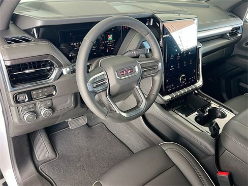 New 2026 GMC Yukon XL Elevation image 6