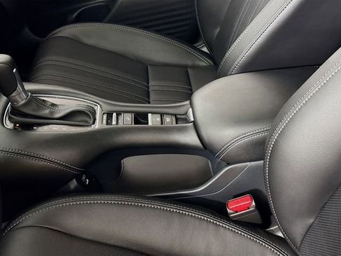 Certified 2026 Honda HR-V EX-L image 47