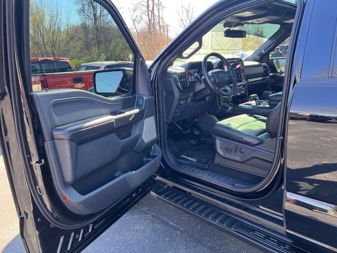 Used 2022 Ford F150 XLT w/ Equipment Group 302A High image 16