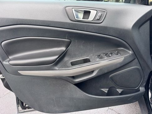 Used 2020 Ford EcoSport Titanium image 22