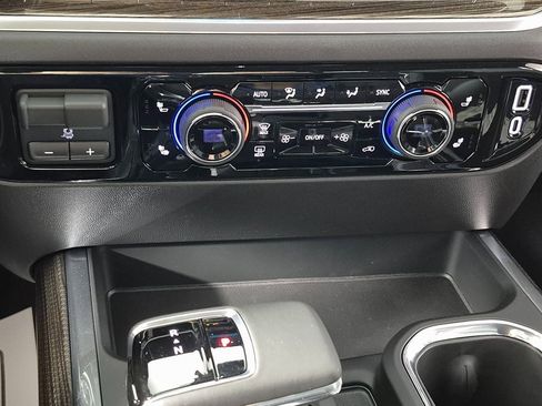 New 2026 Chevrolet Silverado 1500 LT Trail Boss w/ Convenience Package II image 18