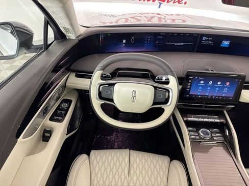 New 2026 Lincoln Nautilus Black Label image 10