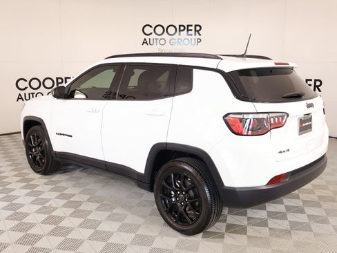 Used 2025 Jeep Compass Latitude w/ Altitude Special Edition AWD/4WD image 21